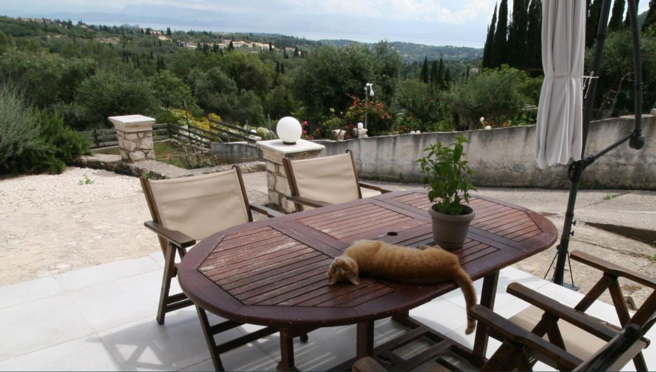 Corfu Luxury Apartment, Tranquility, Mountain & Sea Views อากิออส กอร์ดิออส ภายนอก รูปภาพ